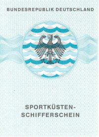 Die Wasserfahrschule Sch&ouml;tt in Travem&uuml;nde, Ihre Segelschule an der Ostsee, pr&auml;sentiert: Sportk&uuml;stenschifferschein (SKS)